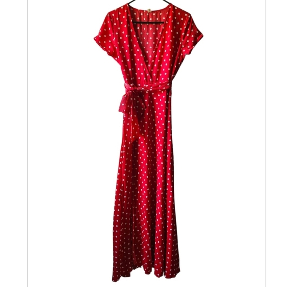 Red Flutter Sleeve V-Neck Maxi Dress - Picture 2 of 10